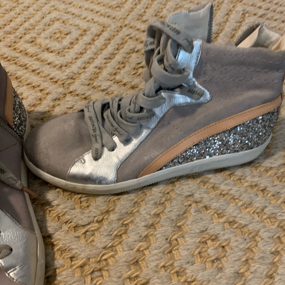 Dolce Vita sneakers